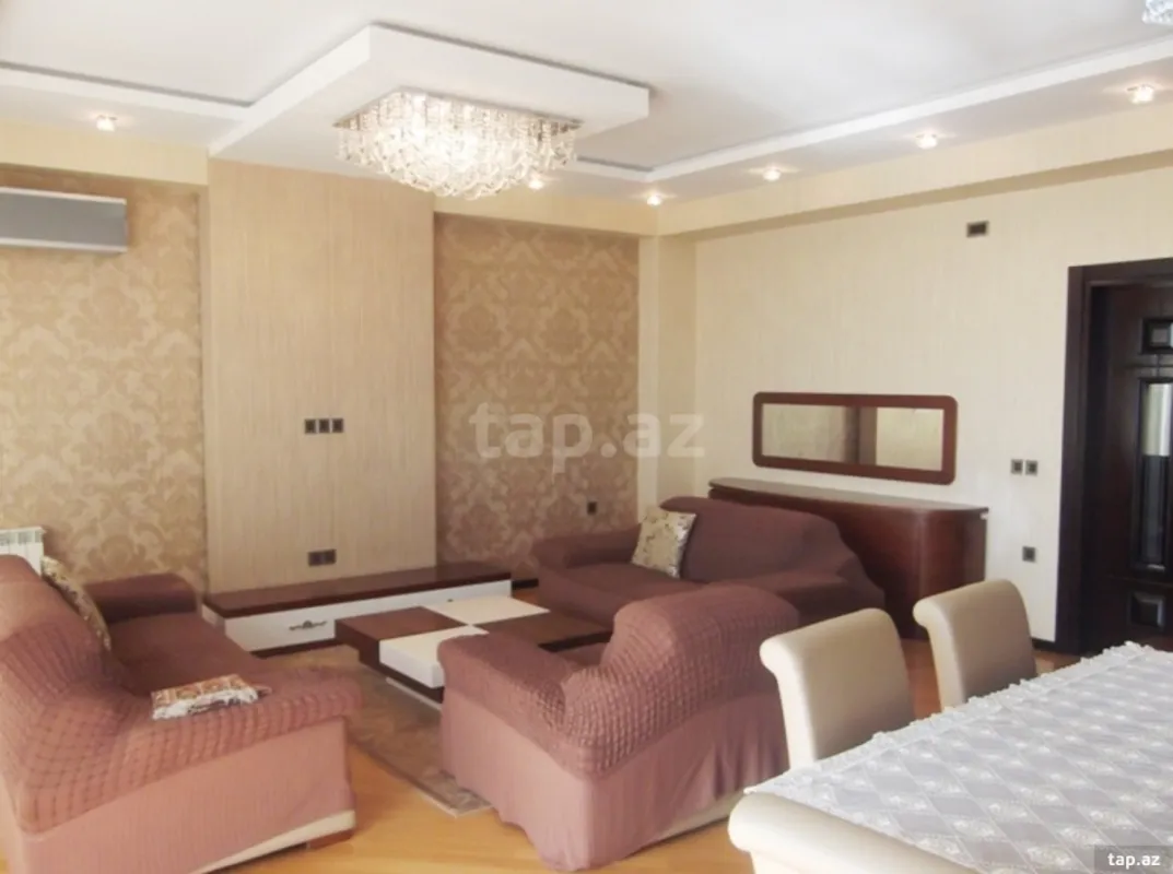 Satılır 5 otaqlı yeni tikili 260 m²