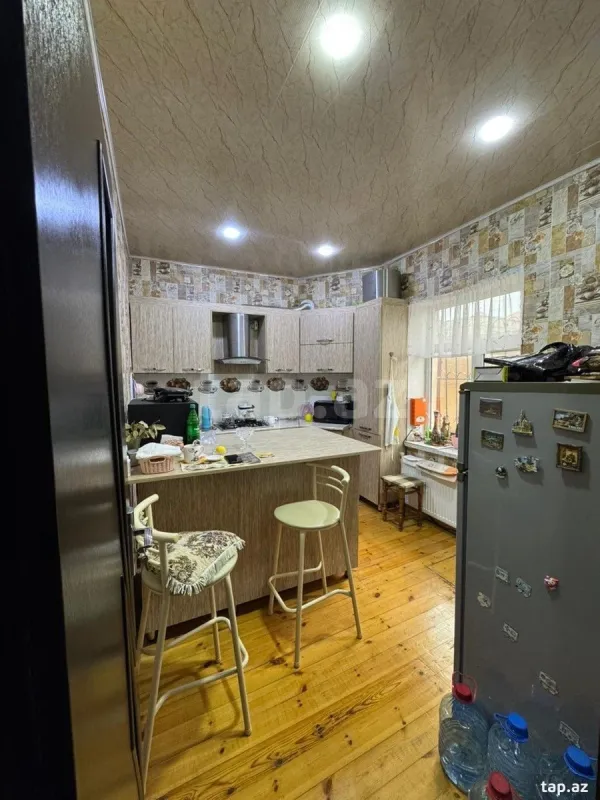 Satılır 3 otaqlı həyət evi