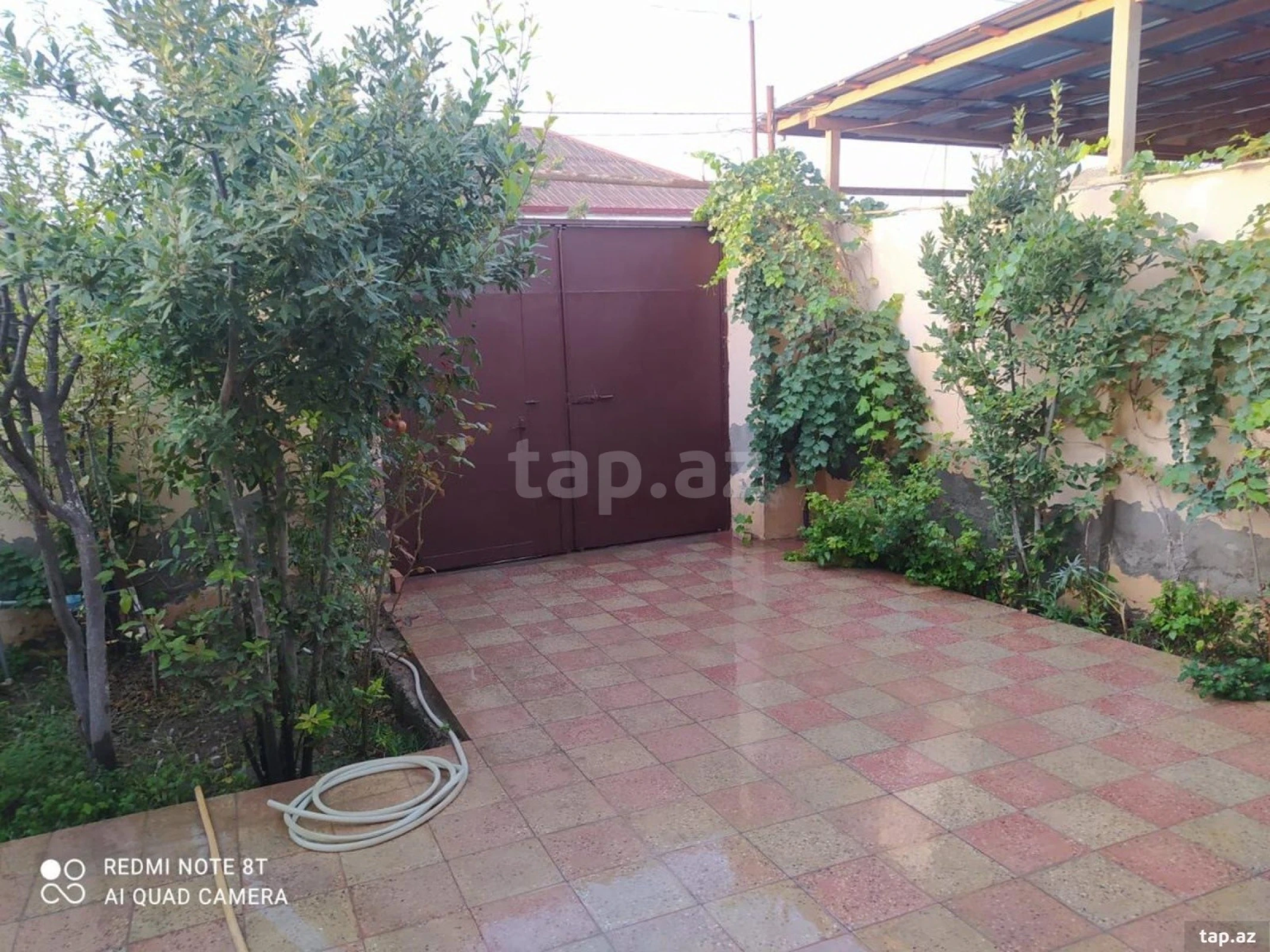 Satılır 3 otaqlı həyət evi