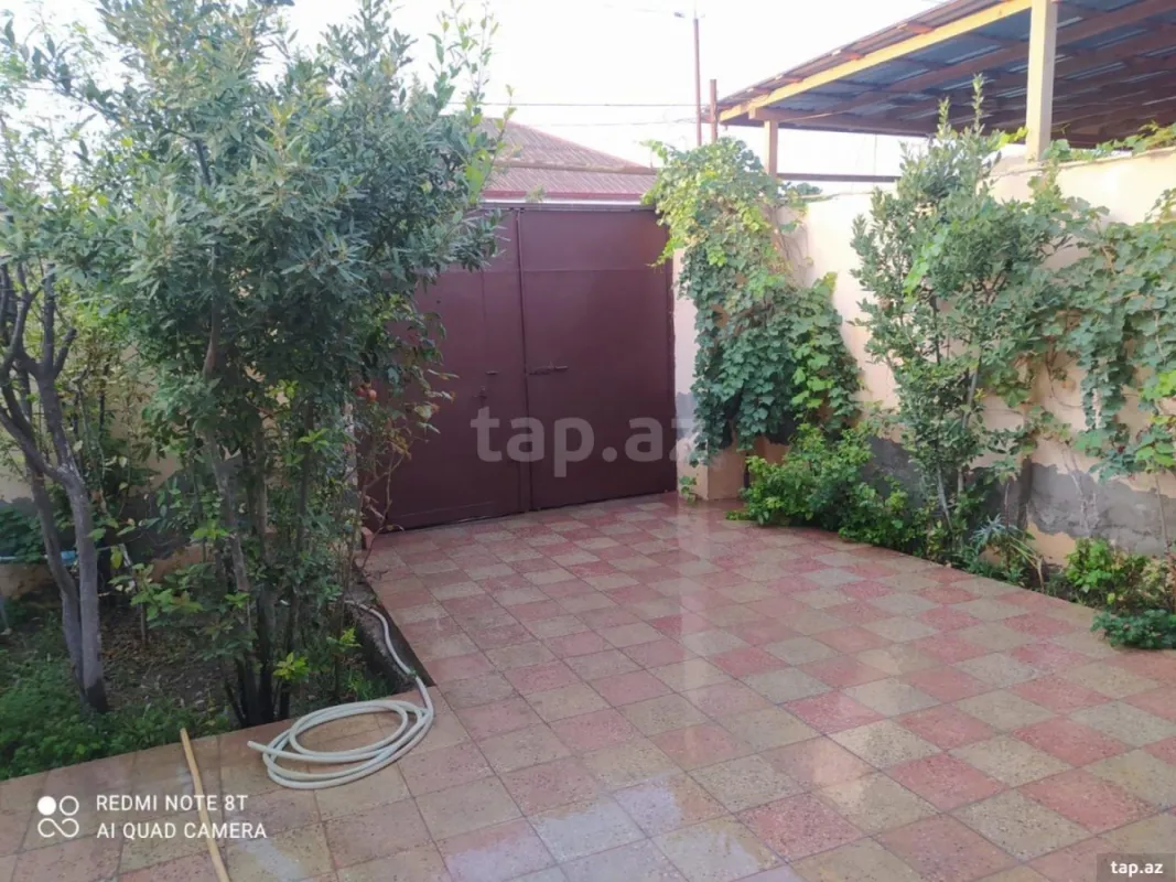Satılır 3 otaqlı həyət evi