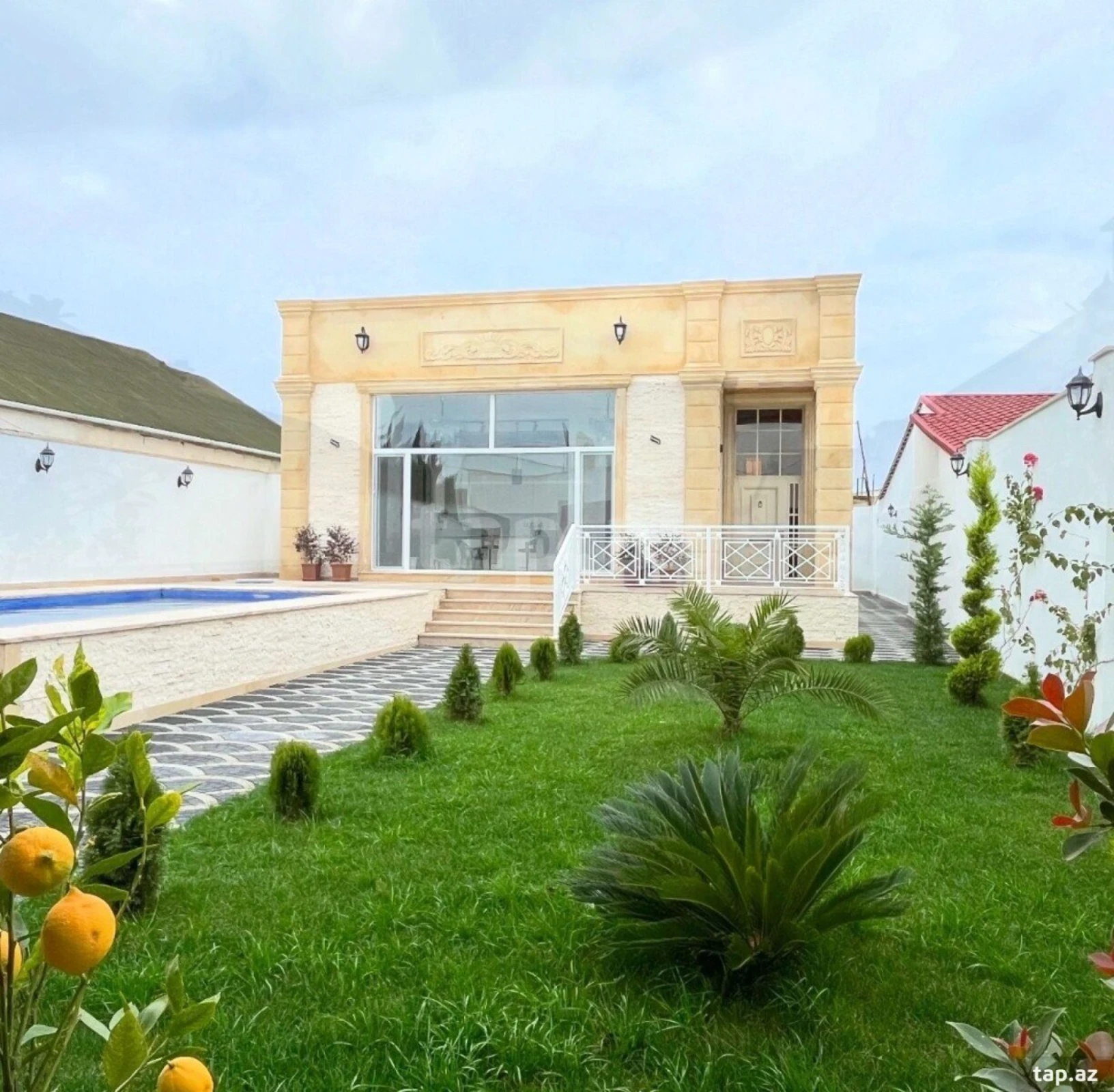 Satılır 3 otaqlı həyət evi