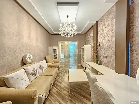 Satılır 4 otaqlı yeni tikili 136 m²