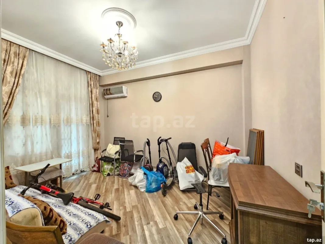 Satılır 4 otaqlı yeni tikili 136 m²