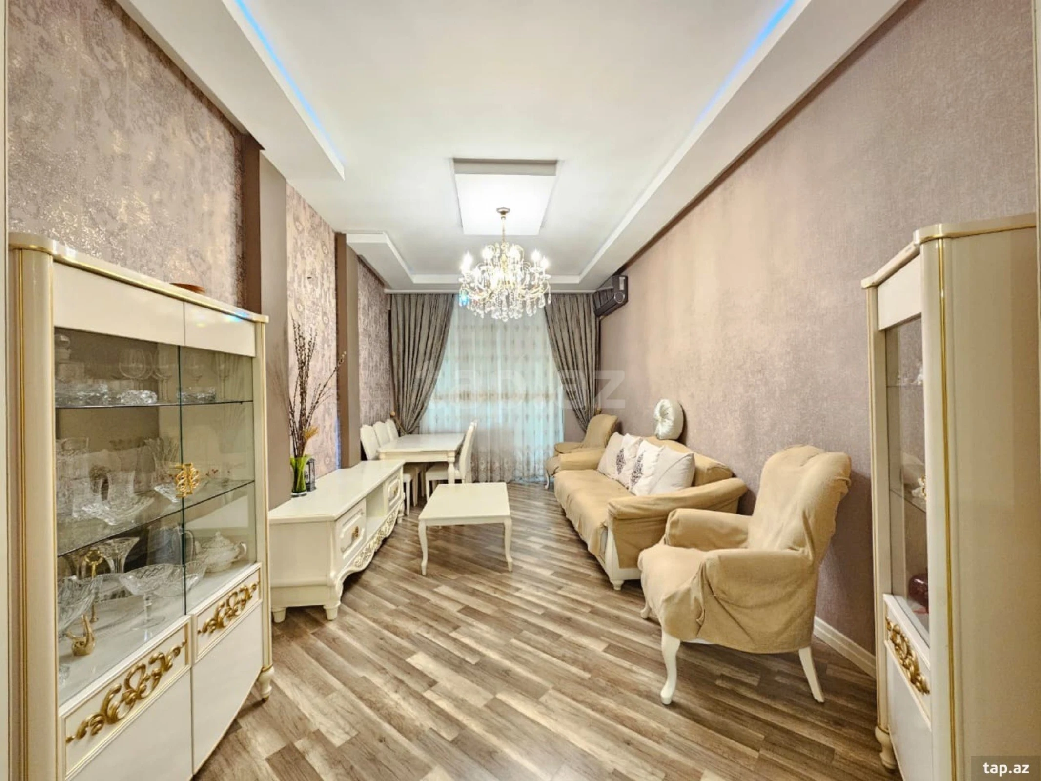 Satılır 4 otaqlı yeni tikili 136 m²