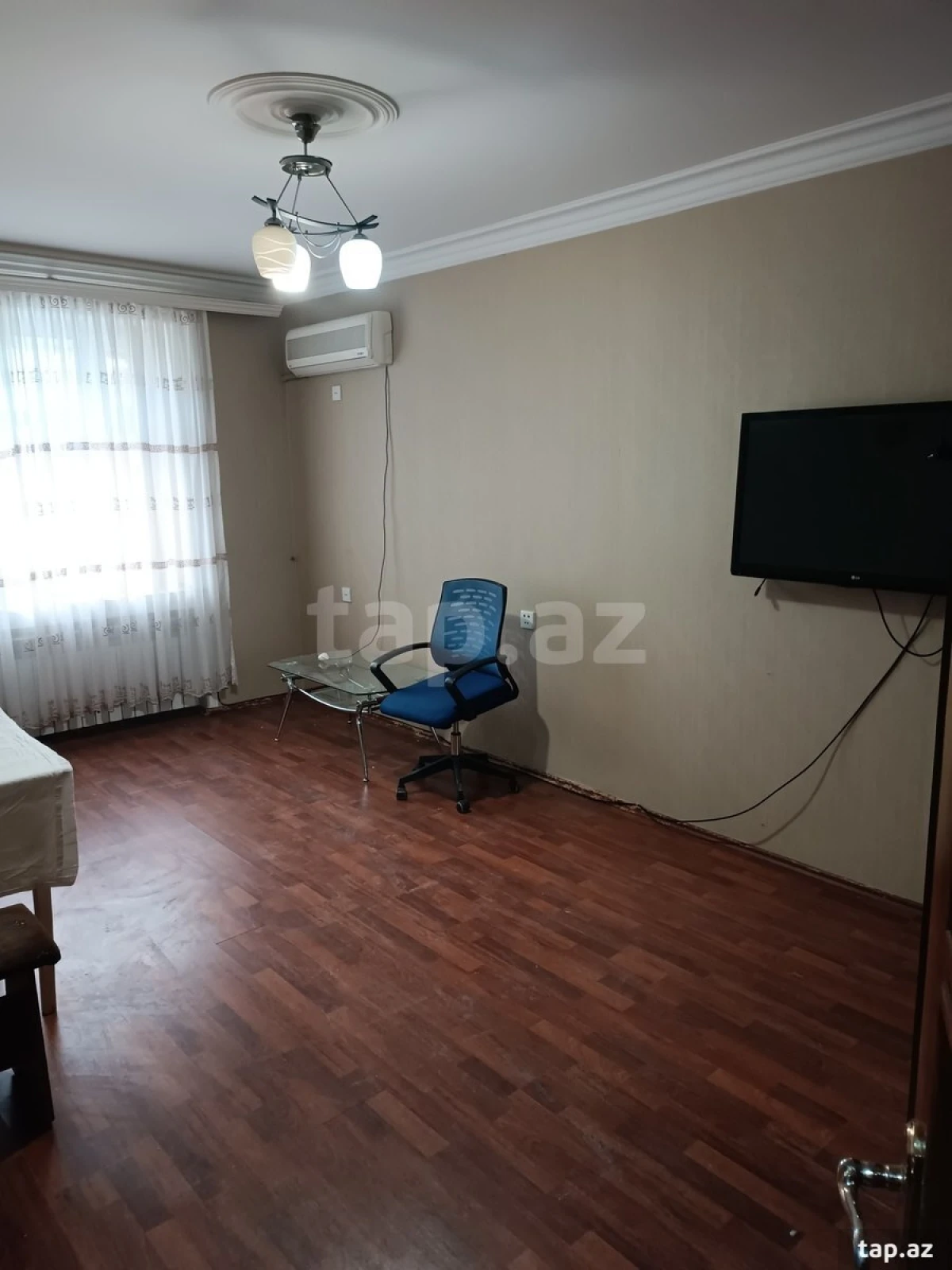 Kirayə verilir 2 otaqlı mənzil 60 m²