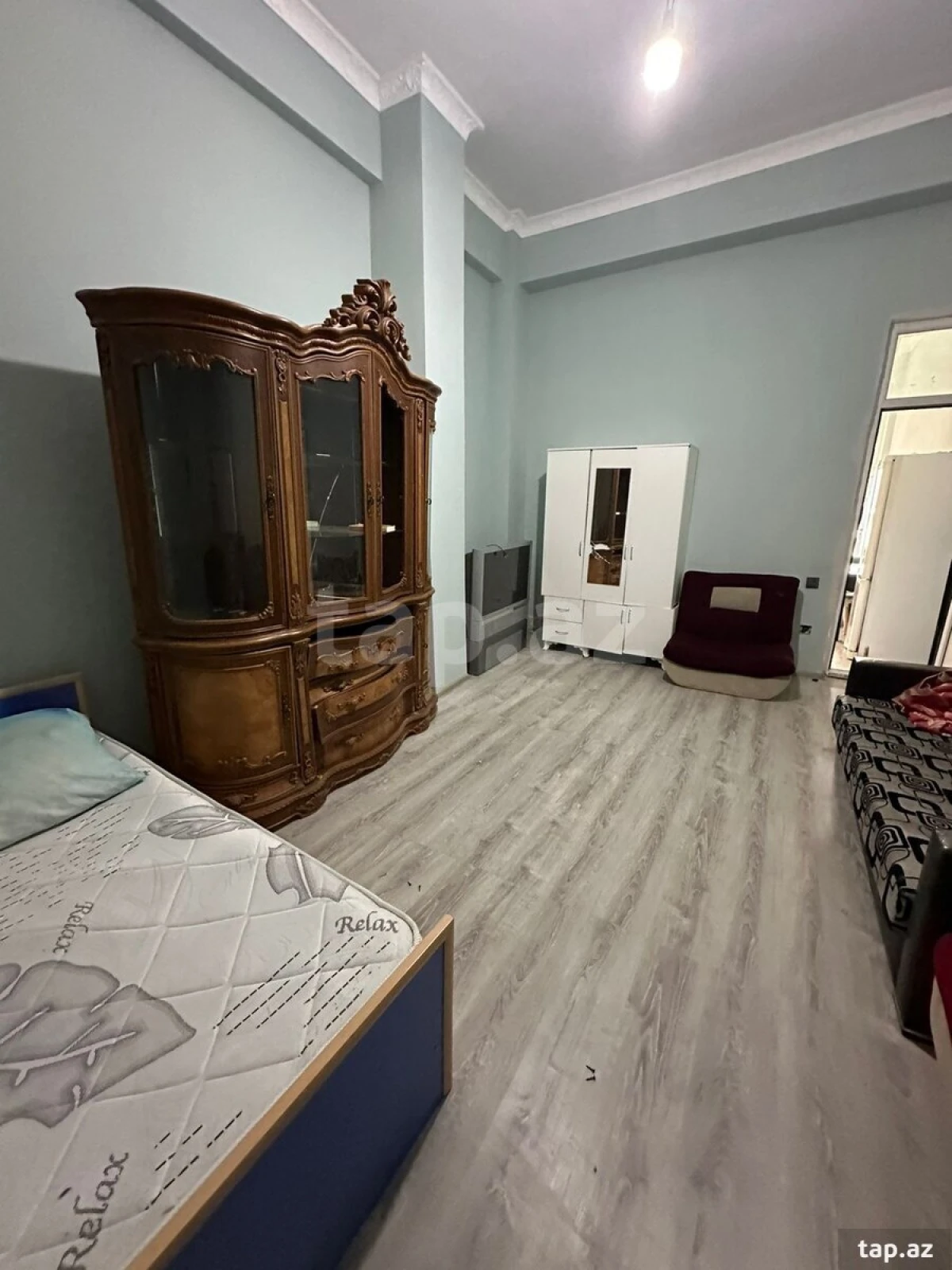 Kirayə verilir 2 otaqlı yeni tikili 70 m²