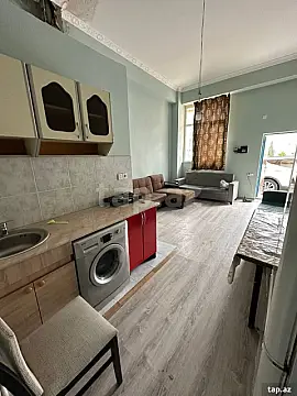 Kirayə verilir 2 otaqlı yeni tikili 70 m²