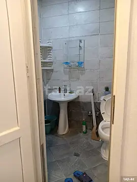 Kirayə verilir 1 otaqlı mənzil 40 m²
