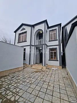 Satılır 5 otaqlı həyət evi