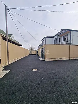 Satılır 5 otaqlı həyət evi