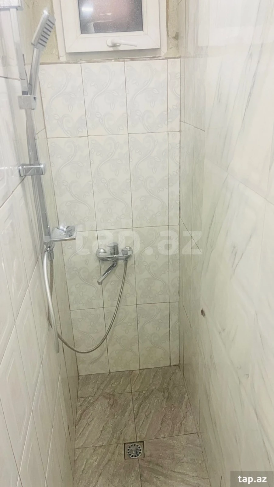Kirayə verilir 2 otaqlı mənzil 65 m²