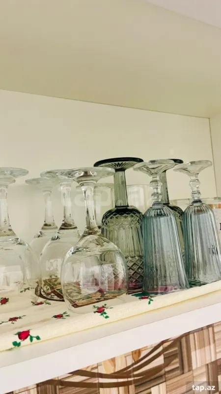 Kirayə verilir 2 otaqlı mənzil 65 m²