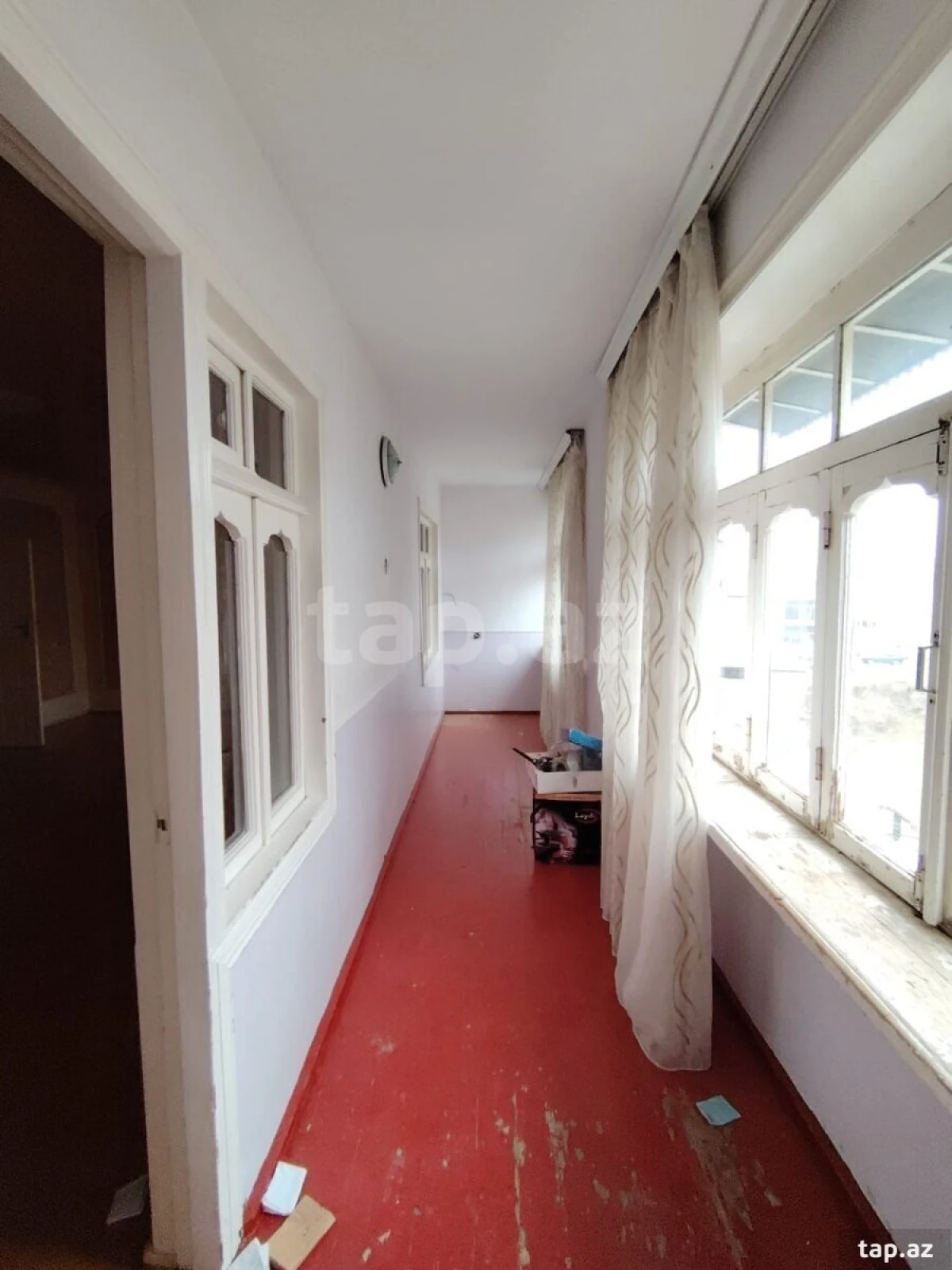 Satılır 5 otaqlı mənzil 105 m²