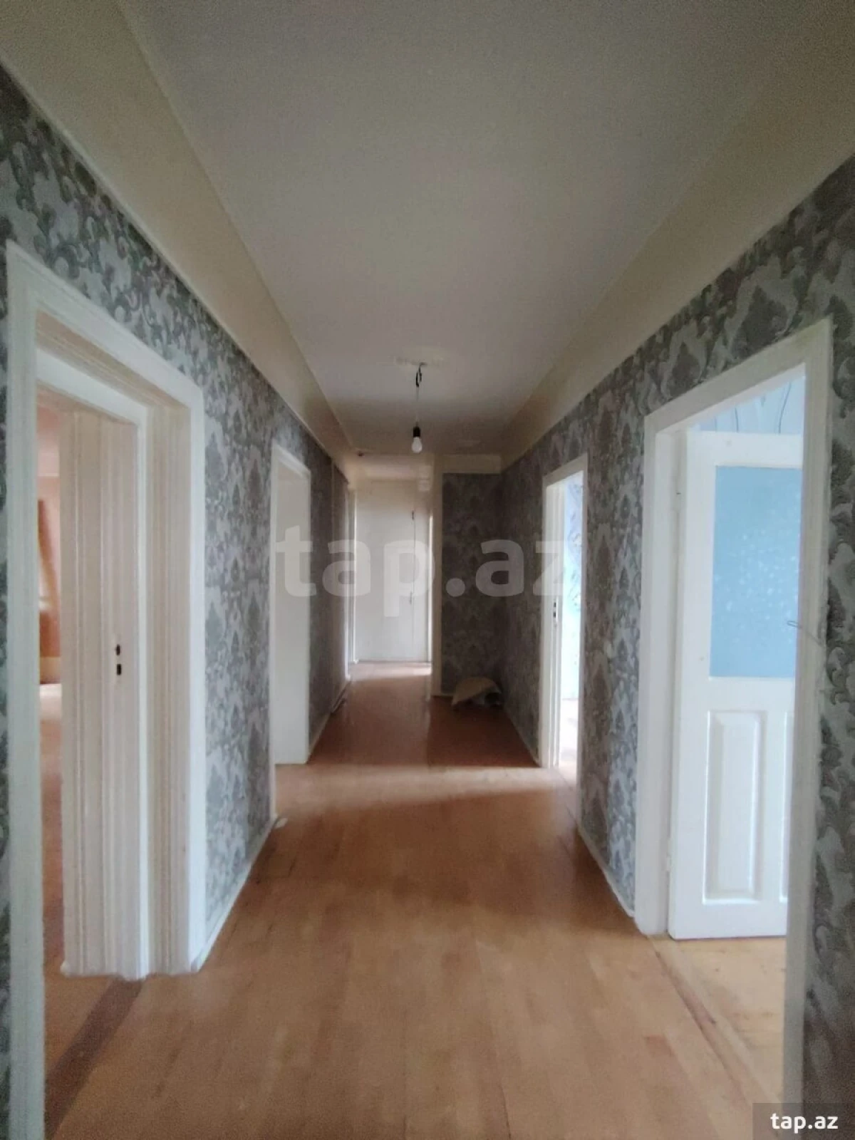 Satılır 5 otaqlı mənzil 105 m²