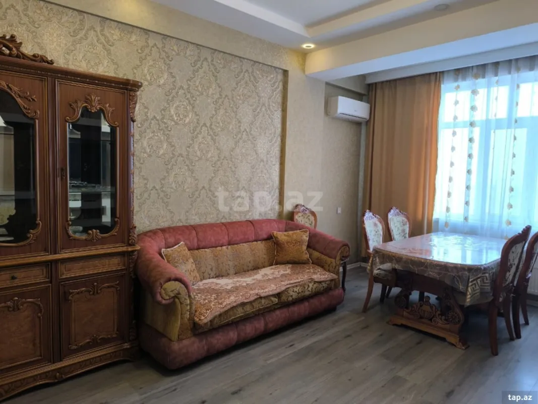 Kirayə verilir 2 otaqlı yeni tikili 75 m²