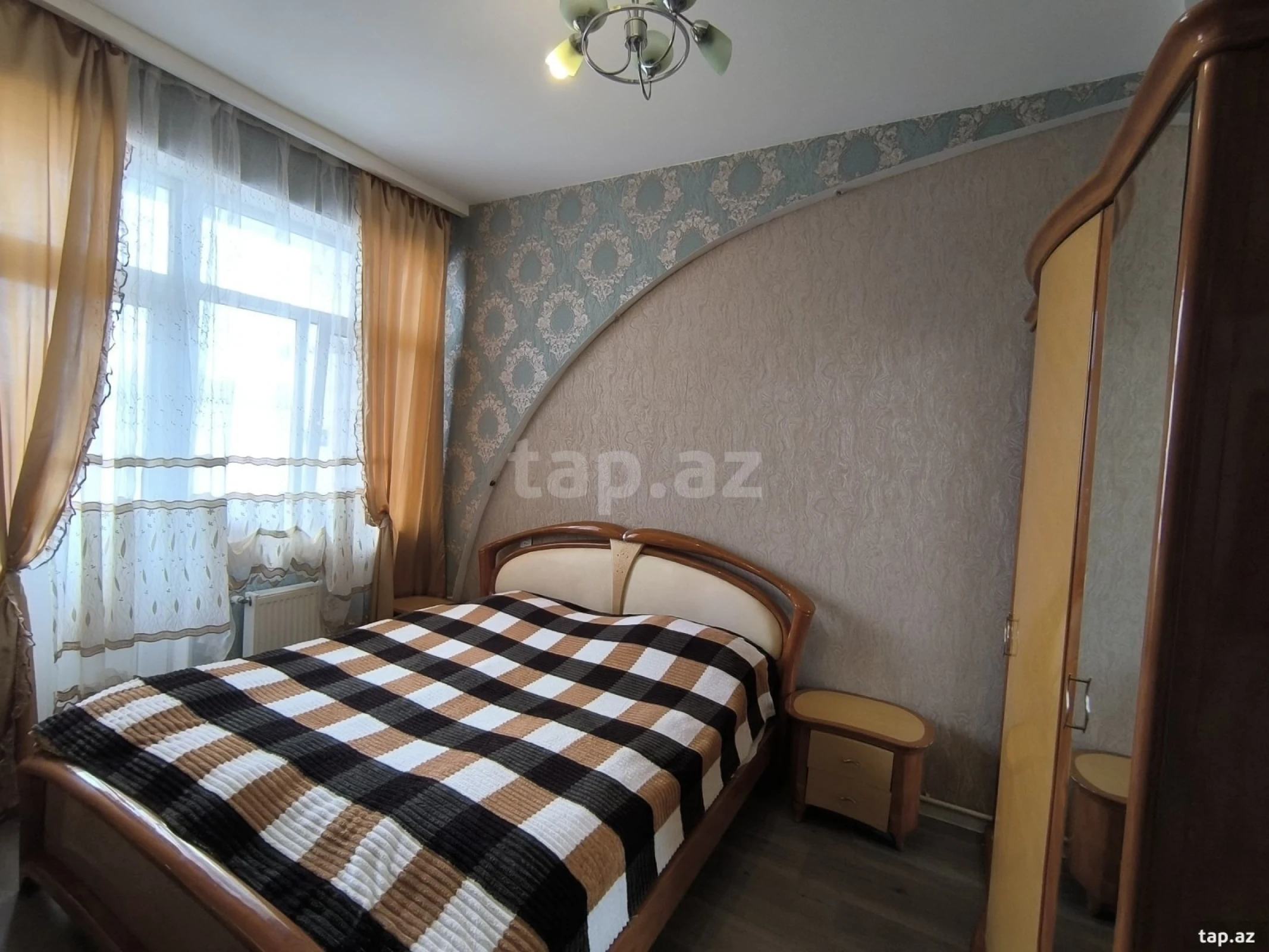 Kirayə verilir 2 otaqlı yeni tikili 75 m²