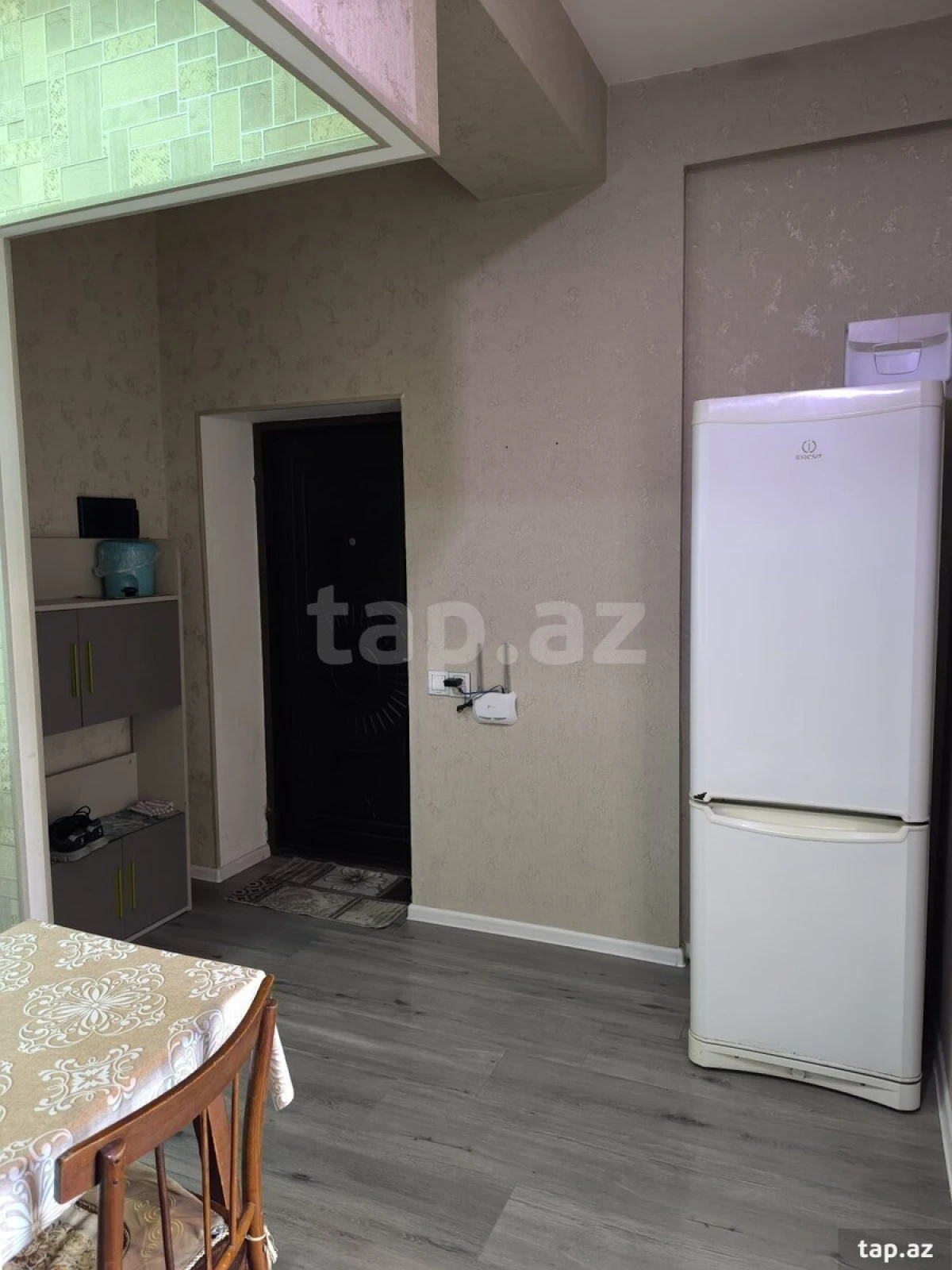 Kirayə verilir 2 otaqlı yeni tikili 75 m²
