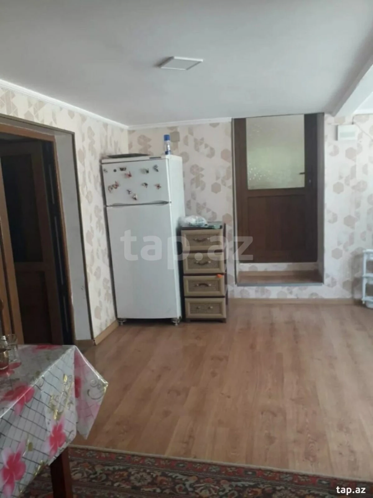 Kirayə verilir 3 otaqlı həyət evi