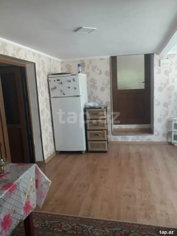 Kirayə verilir 3 otaqlı həyət evi