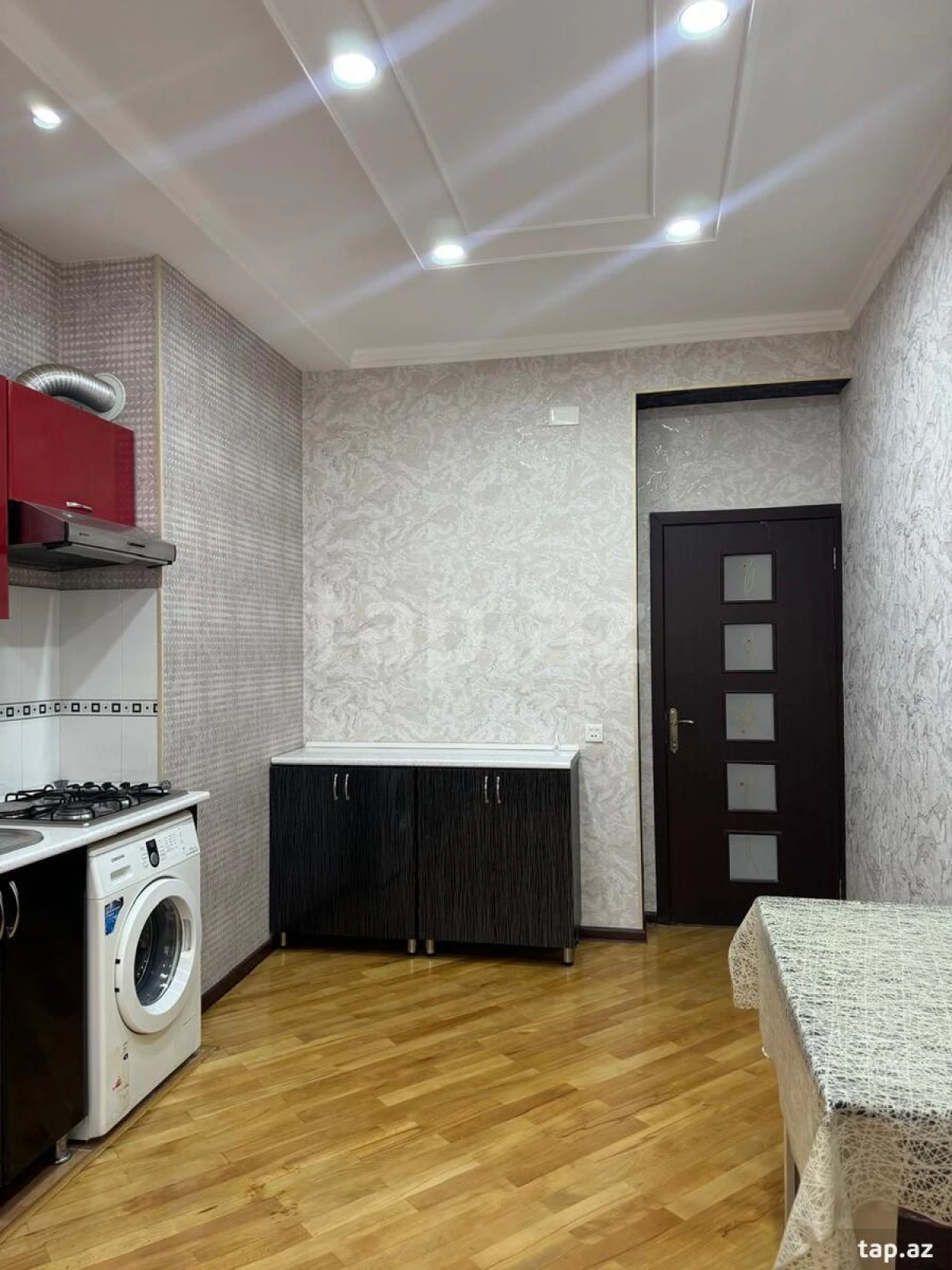 Satılır 3 otaqlı yeni tikili 90 m²