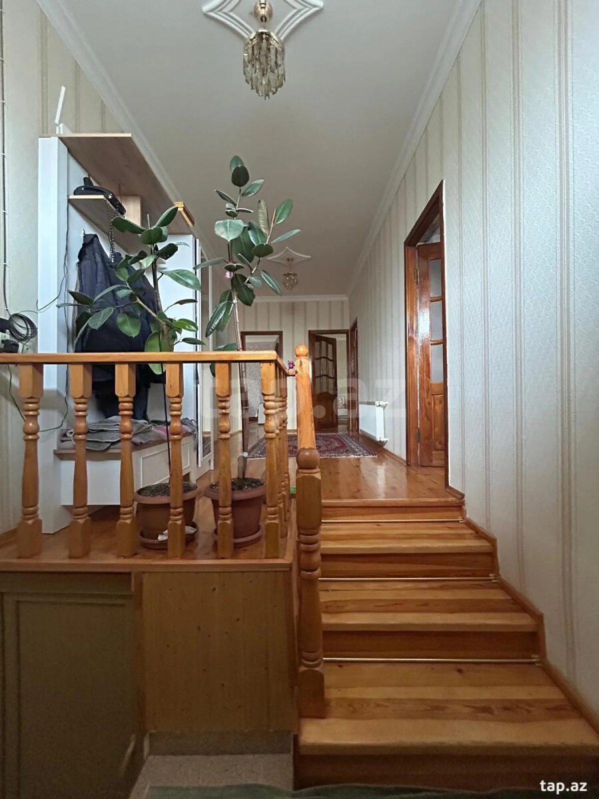 Satılır 4 otaqlı həyət evi