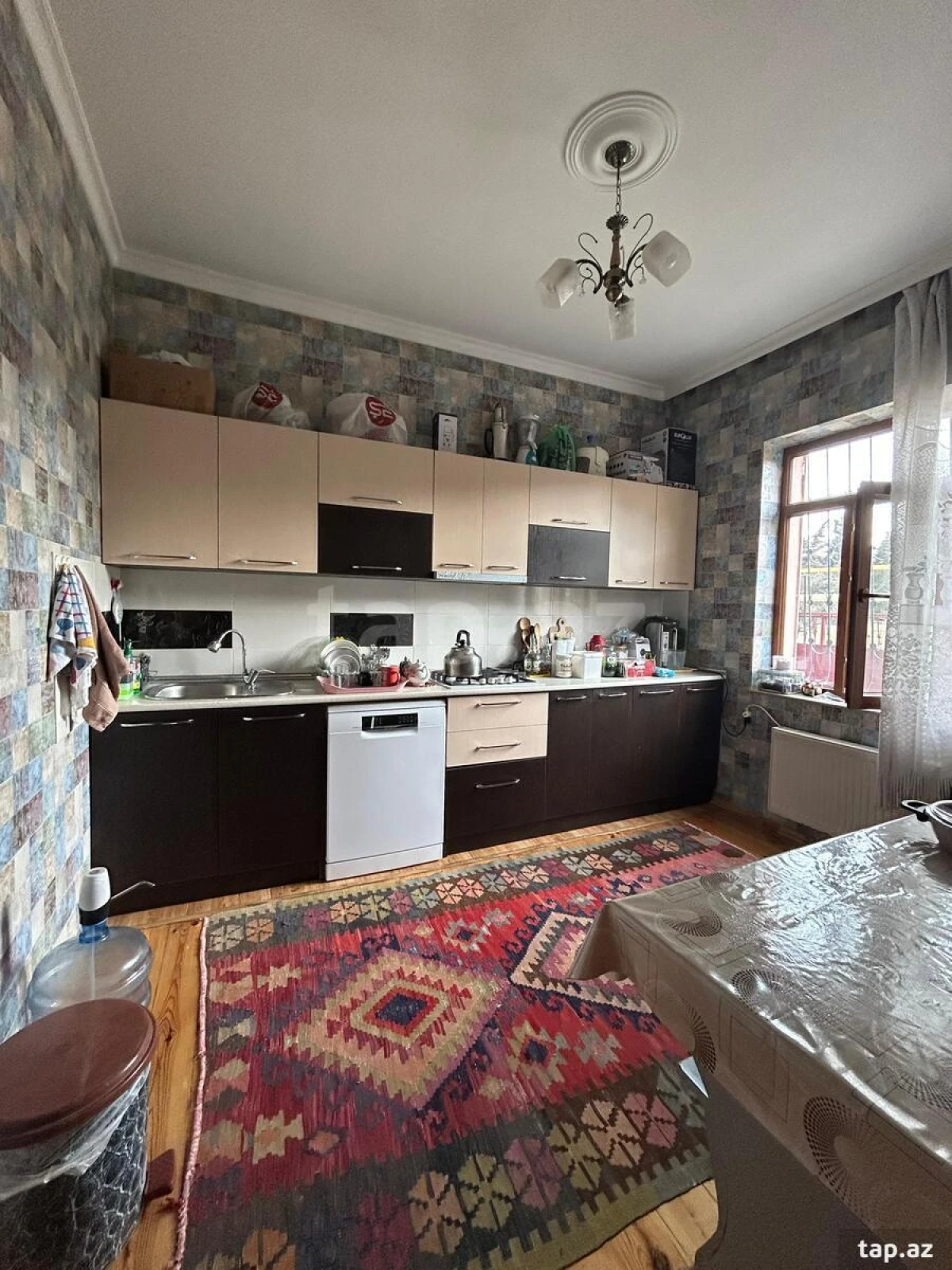 Satılır 4 otaqlı həyət evi