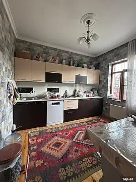 Satılır 4 otaqlı həyət evi