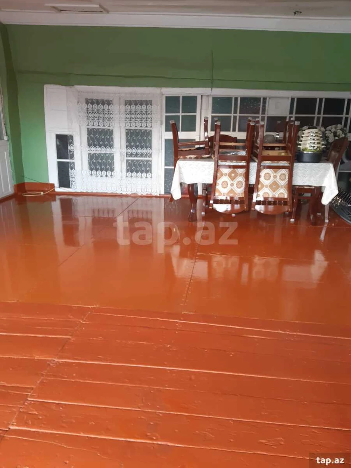 Satılır 4 otaqlı həyət evi