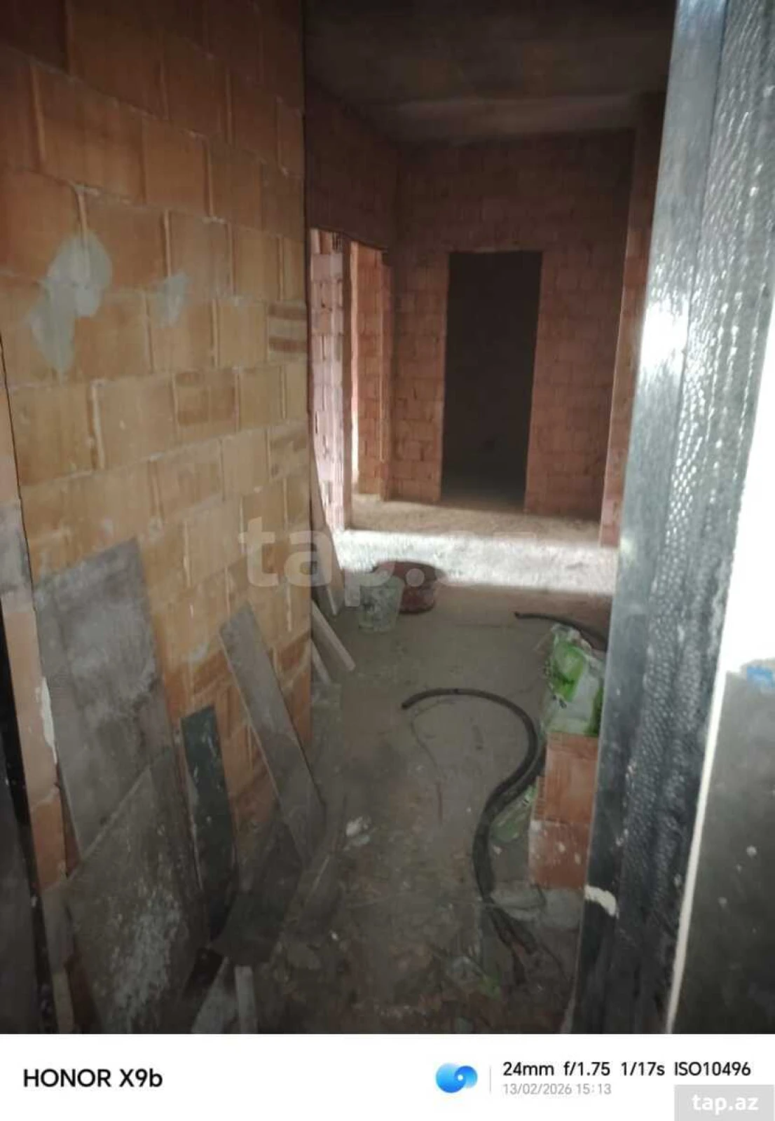 Satılır 2 otaqlı yeni tikili 64 m²