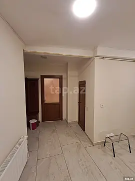 Kirayə verilir 3 otaqlı həyət evi