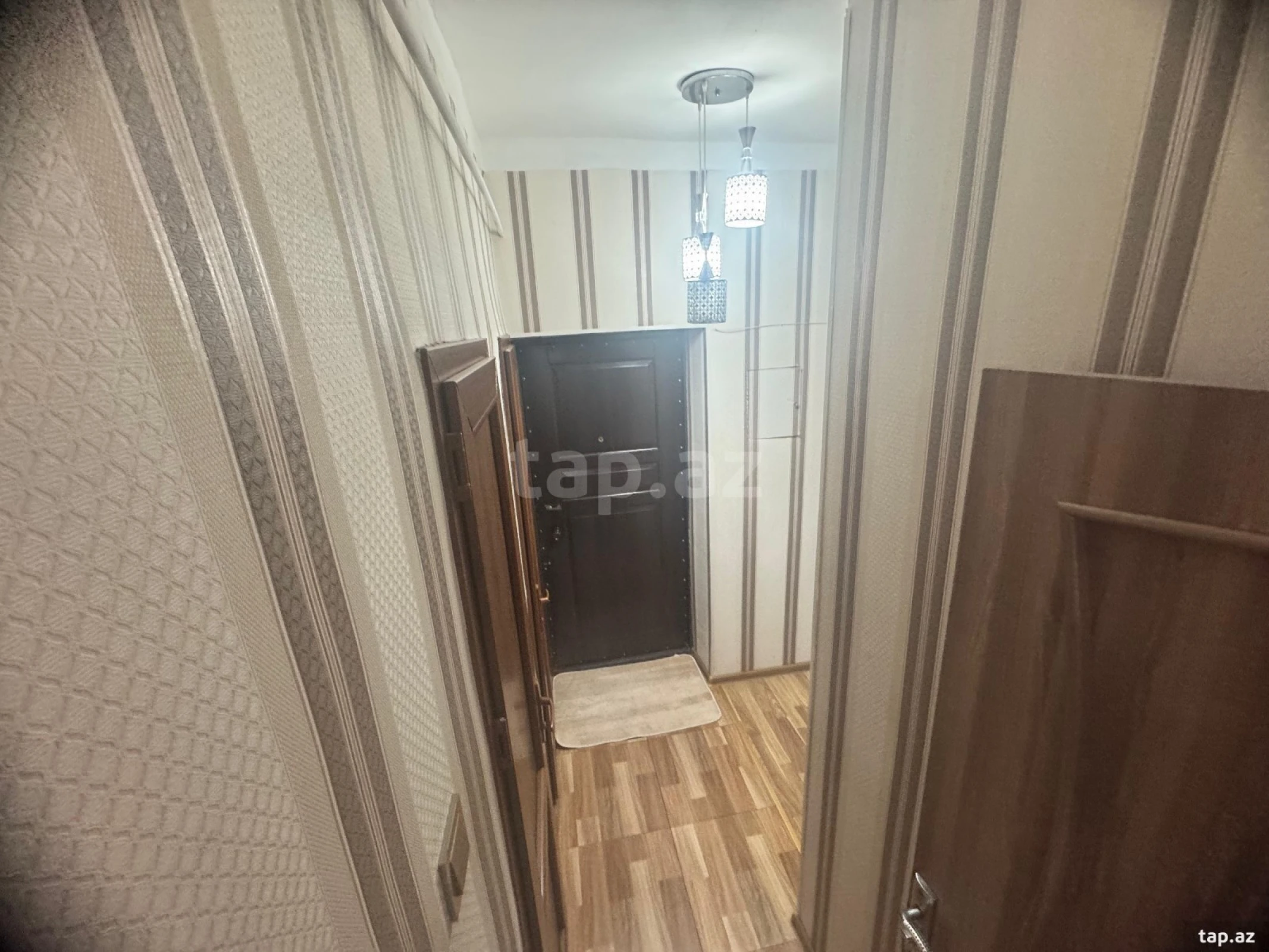 Satılır 2 otaqlı mənzil 55 m²