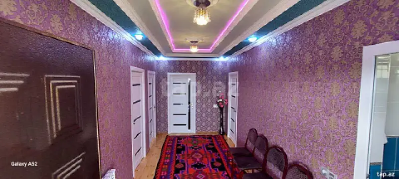 Kirayə verilir 3 otaqlı həyət evi