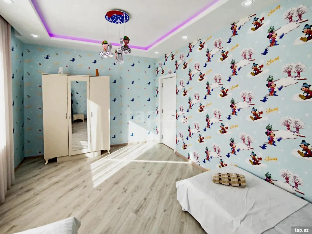 Kirayə verilir 4 otaqlı həyət evi