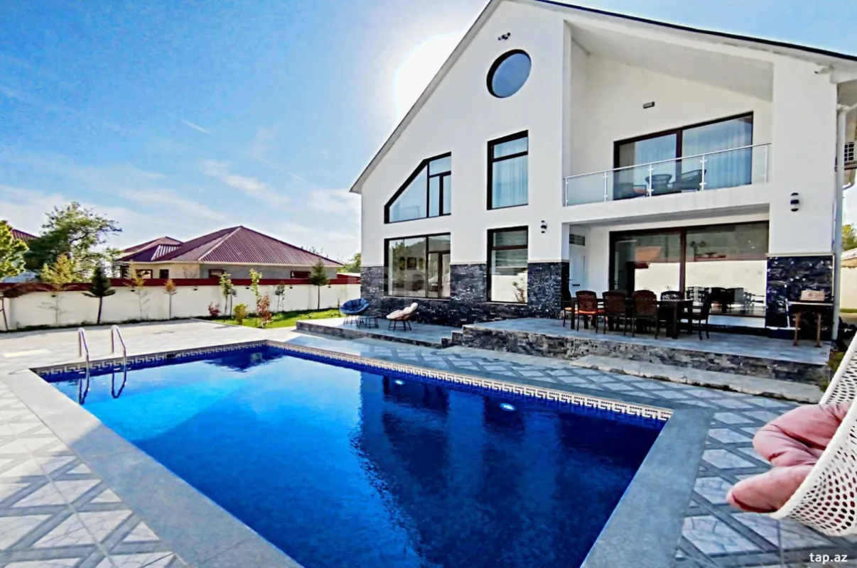 Kirayə verilir 4 otaqlı həyət evi