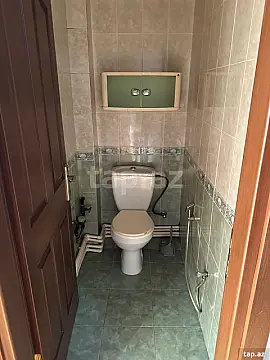 Kirayə verilir 2 otaqlı mənzil 85 m²