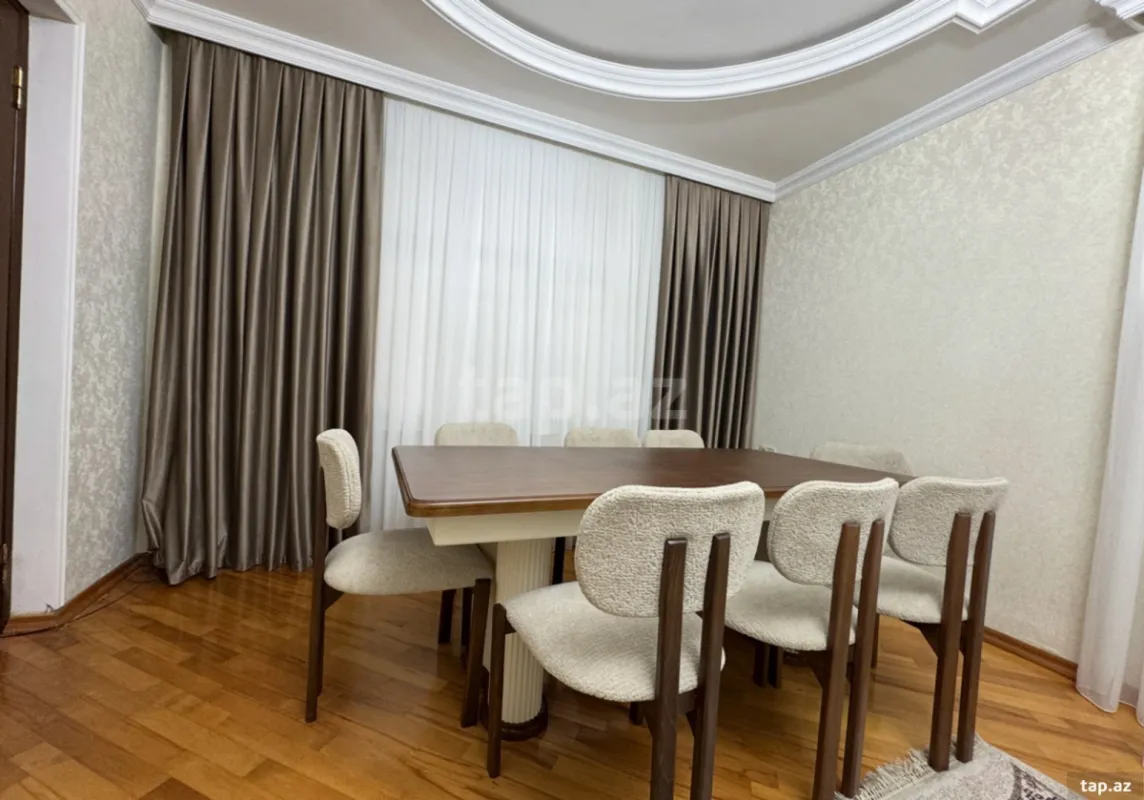 Satılır 4 otaqlı həyət evi