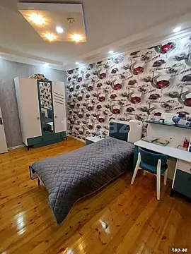 Satılır 5 otaqlı həyət evi