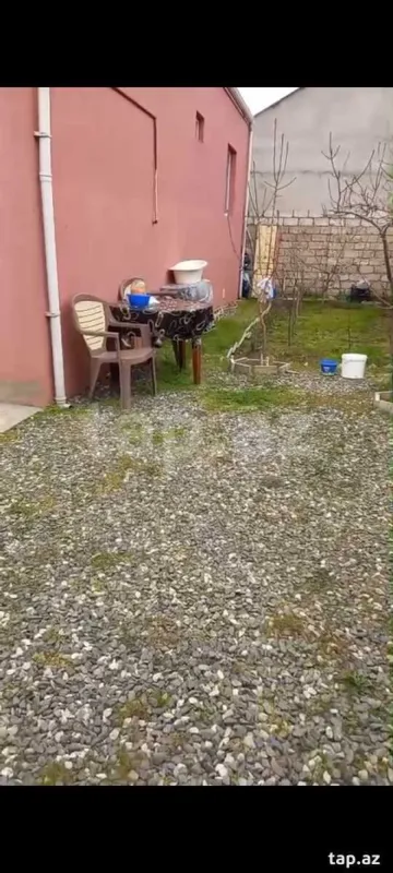 Satılır 4 otaqlı həyət evi