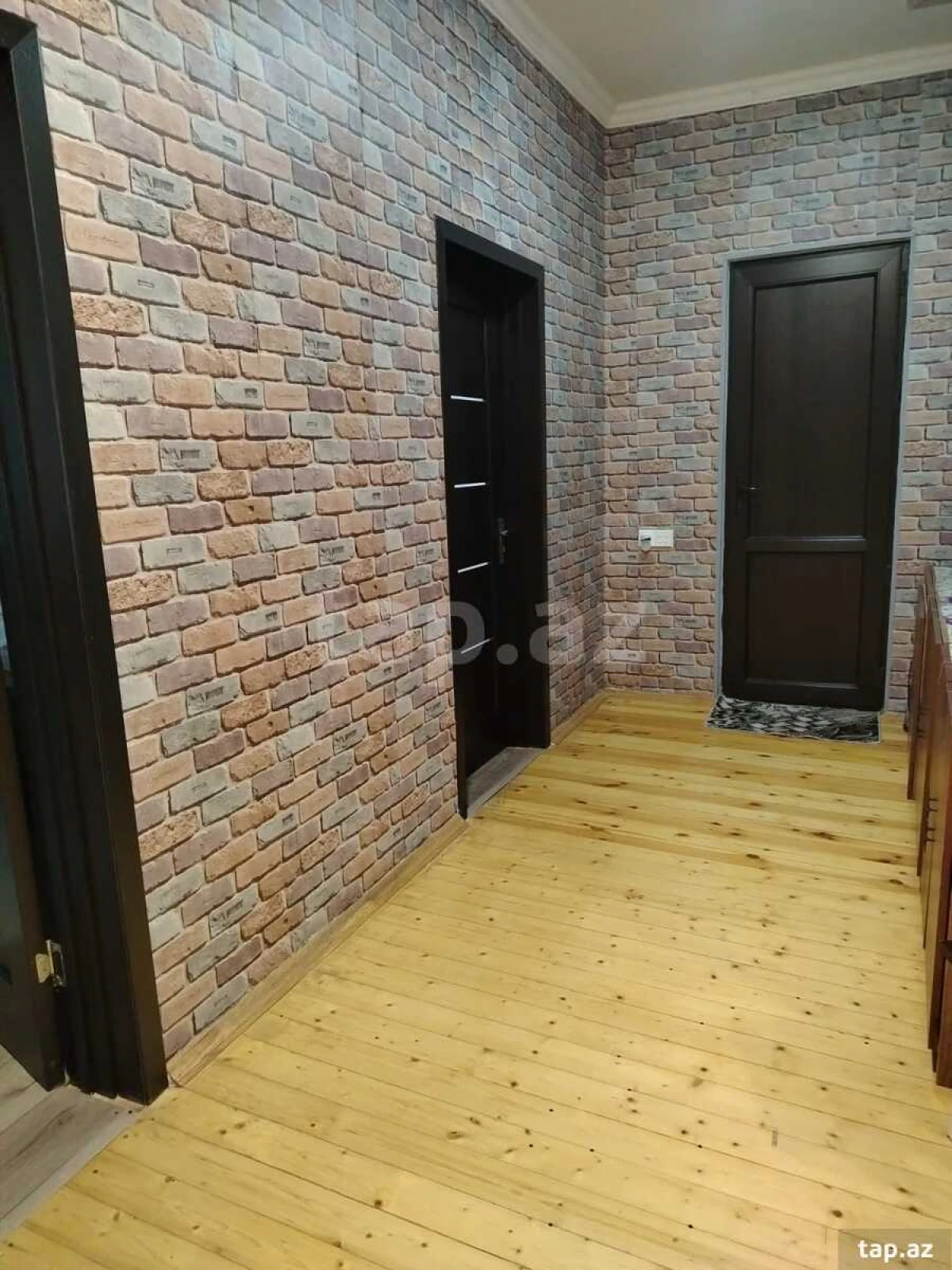 Satılır 4 otaqlı həyət evi