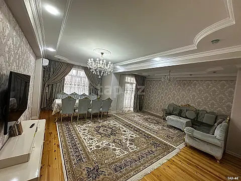 Satılır 4 otaqlı yeni tikili 200 m²