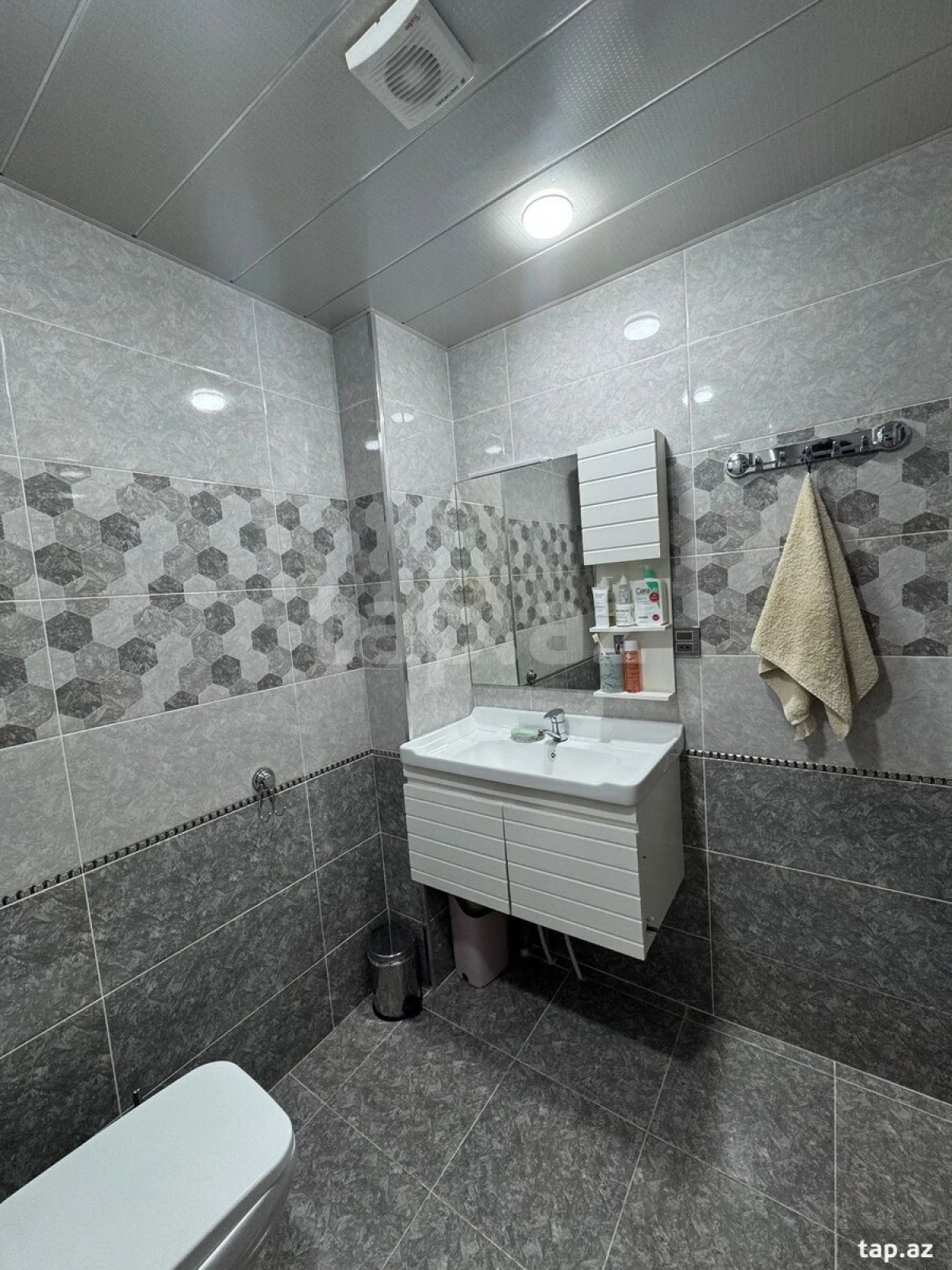 Satılır 2 otaqlı yeni tikili 46 m²