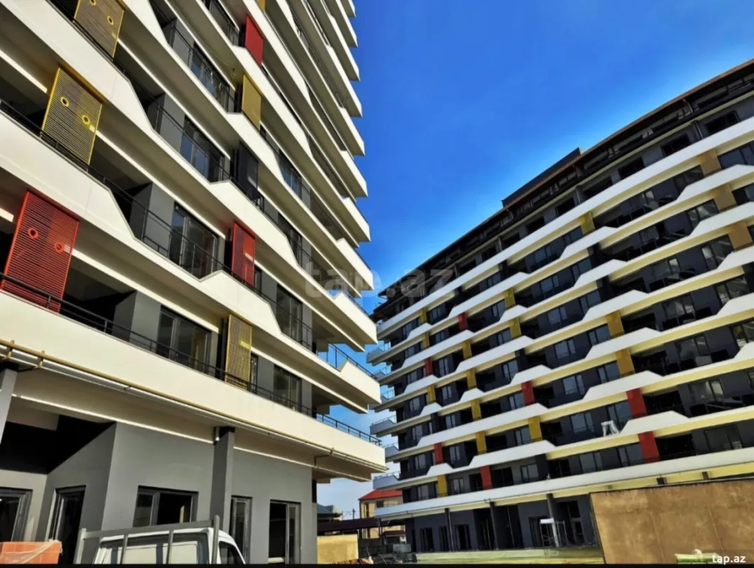 Satılır 2 otaqlı yeni tikili 91 m²