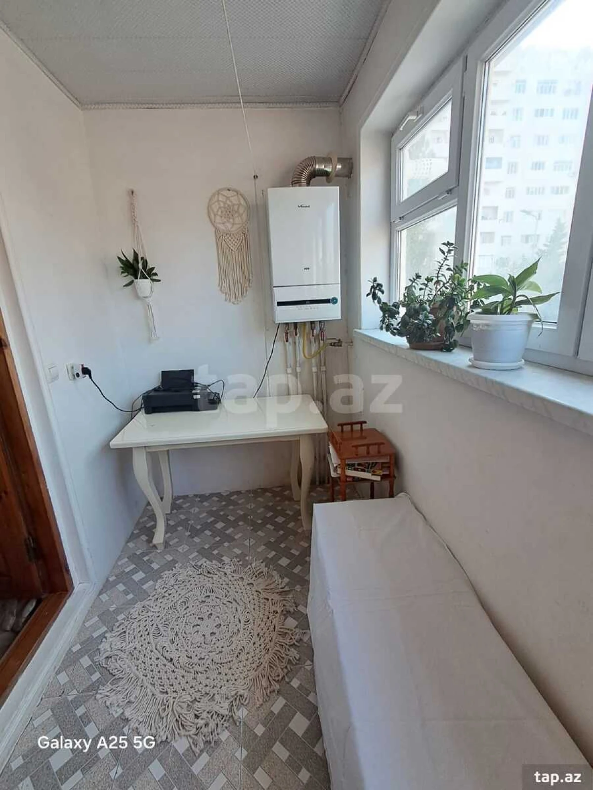 Satılır 4 otaqlı mənzil 90 m²