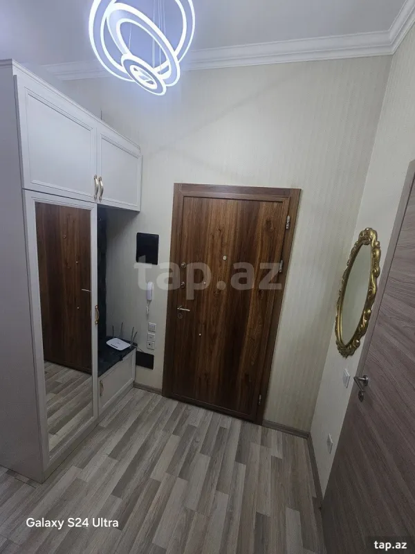 Kirayə verilir 2 otaqlı yeni tikili 60 m²