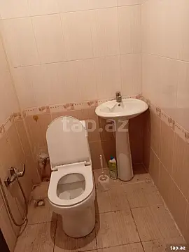 Kirayə verilir 2 otaqlı yeni tikili 70 m²