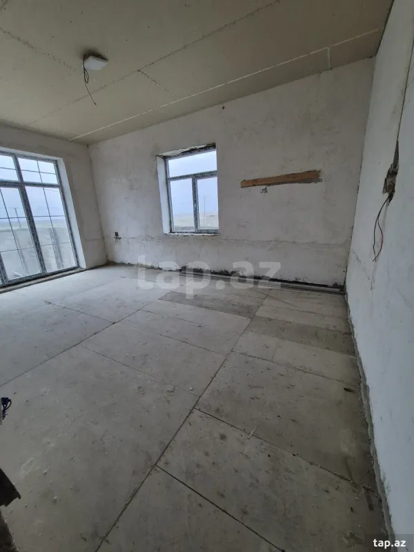 Satılır 3 otaqlı həyət evi