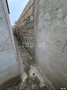 Satılır 3 otaqlı həyət evi