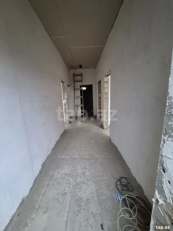 Satılır 3 otaqlı həyət evi