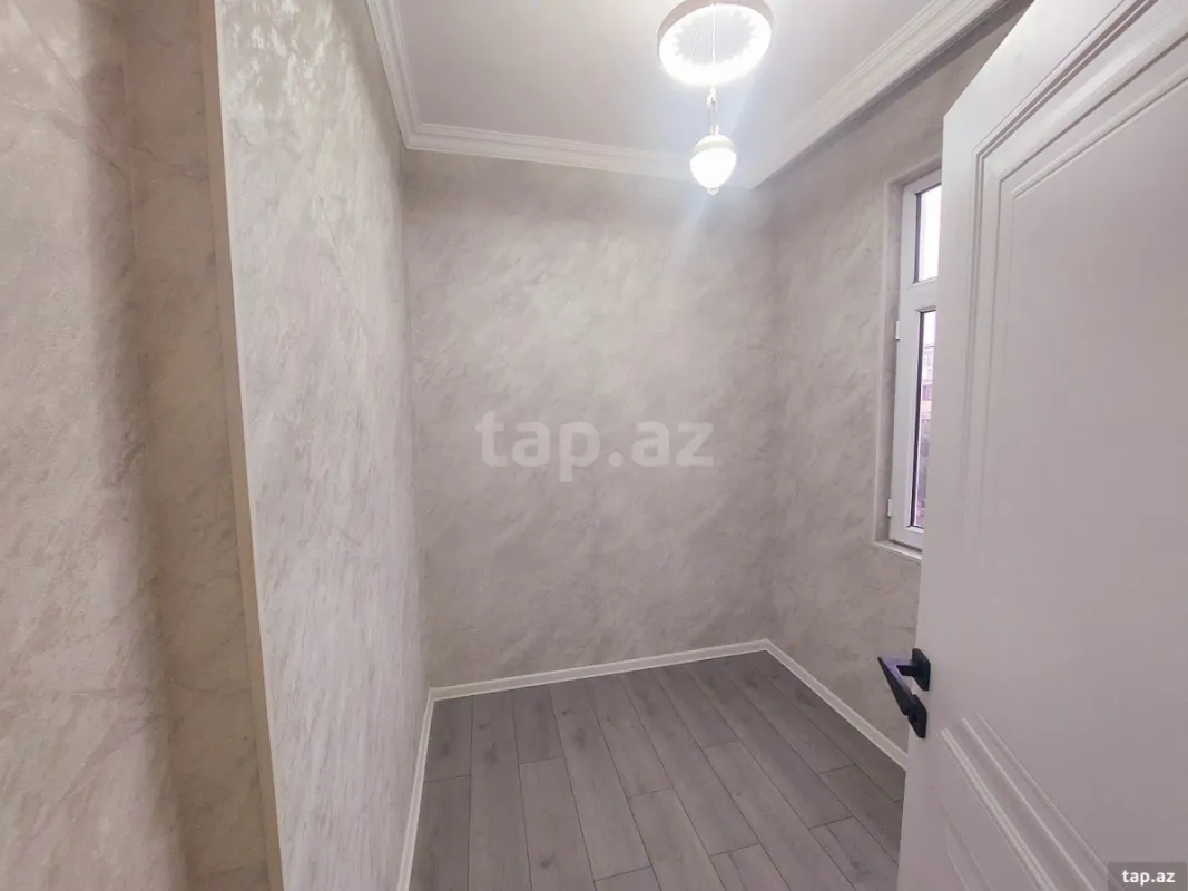 Satılır 3 otaqlı mənzil 55 m²