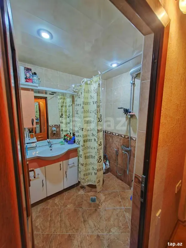 Satılır 2 otaqlı mənzil 51 m²